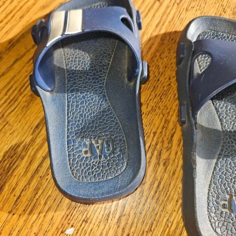 GAP Little Boys Size 9/10 Y2K Flip Flops Retro Beach Shoes‎